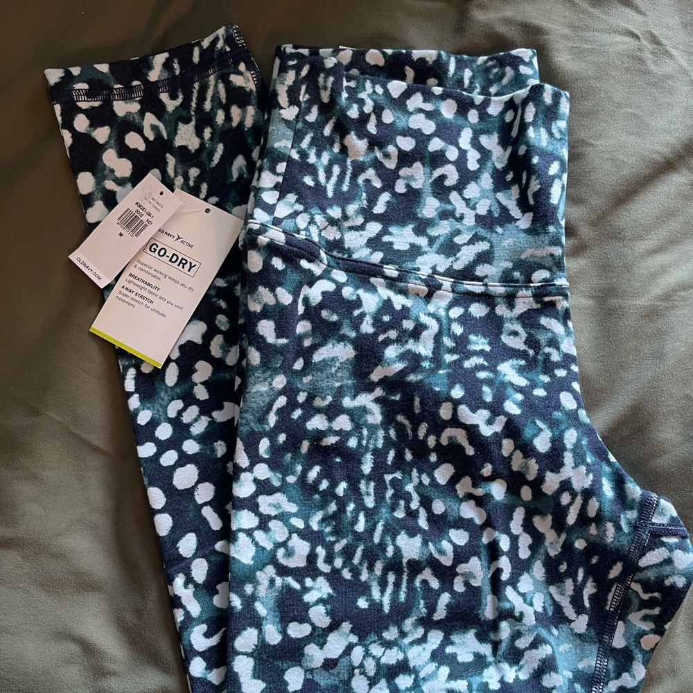 Old Navy tights/leggings